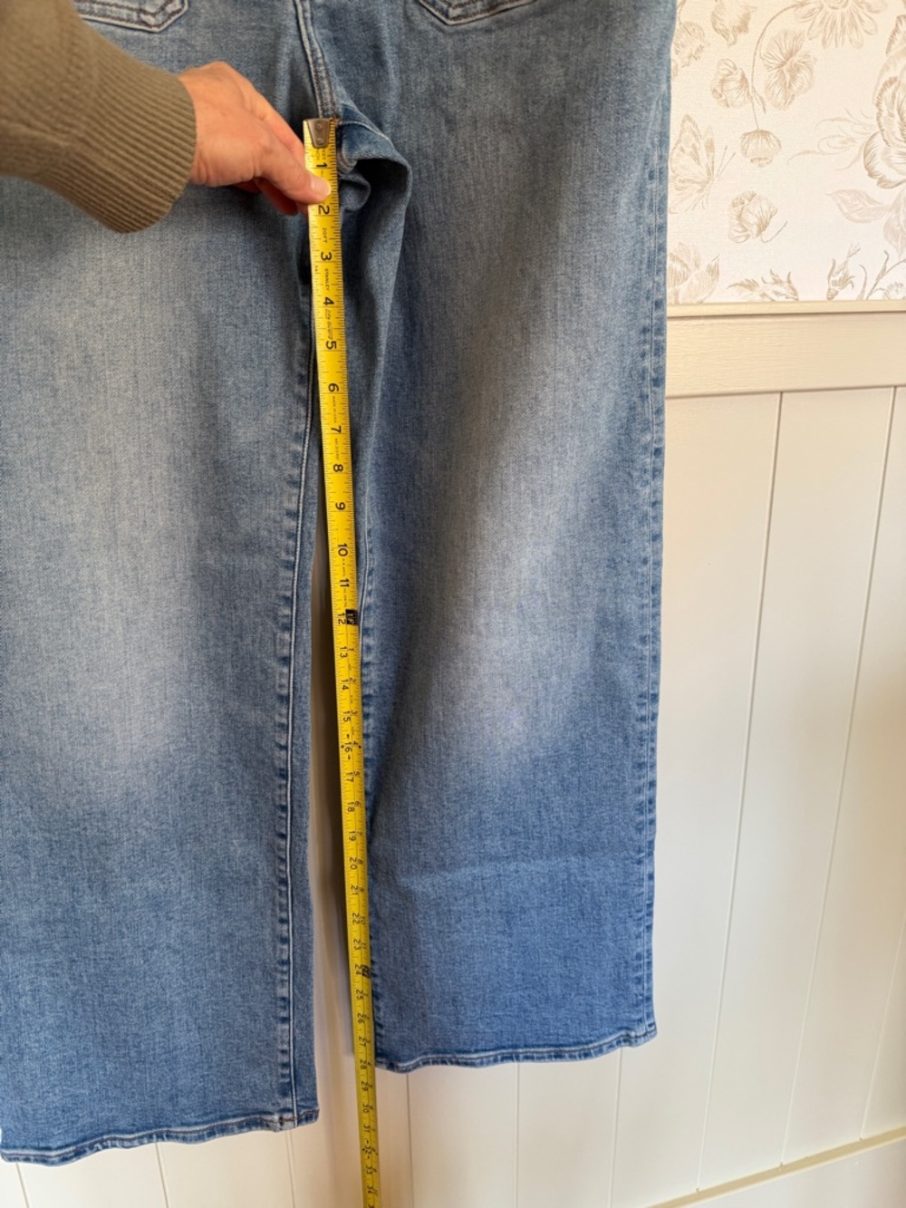 Madewell Emmet Wide Leg Jeans - Picture 3 of 5